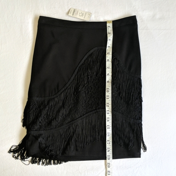 NEW bebe flapper style black pencil skirt with lace & fringe women's size small - Picture 10 of 11